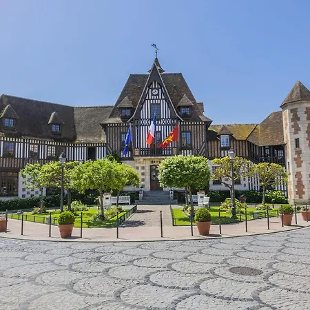 Le Blue Bay - Face - Parking - Marina Apartament Deauville