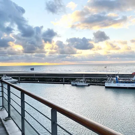 Le Blue Bay - Face - Parking - Marina *