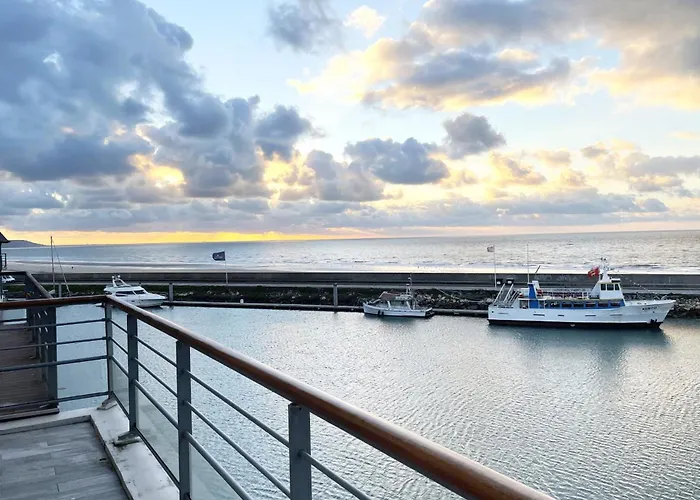 Le Blue Bay - Face - Parking - Marina *